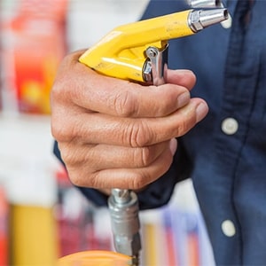 کاربرد کمپرسورها در تمیزکاری ماشین‌آلات