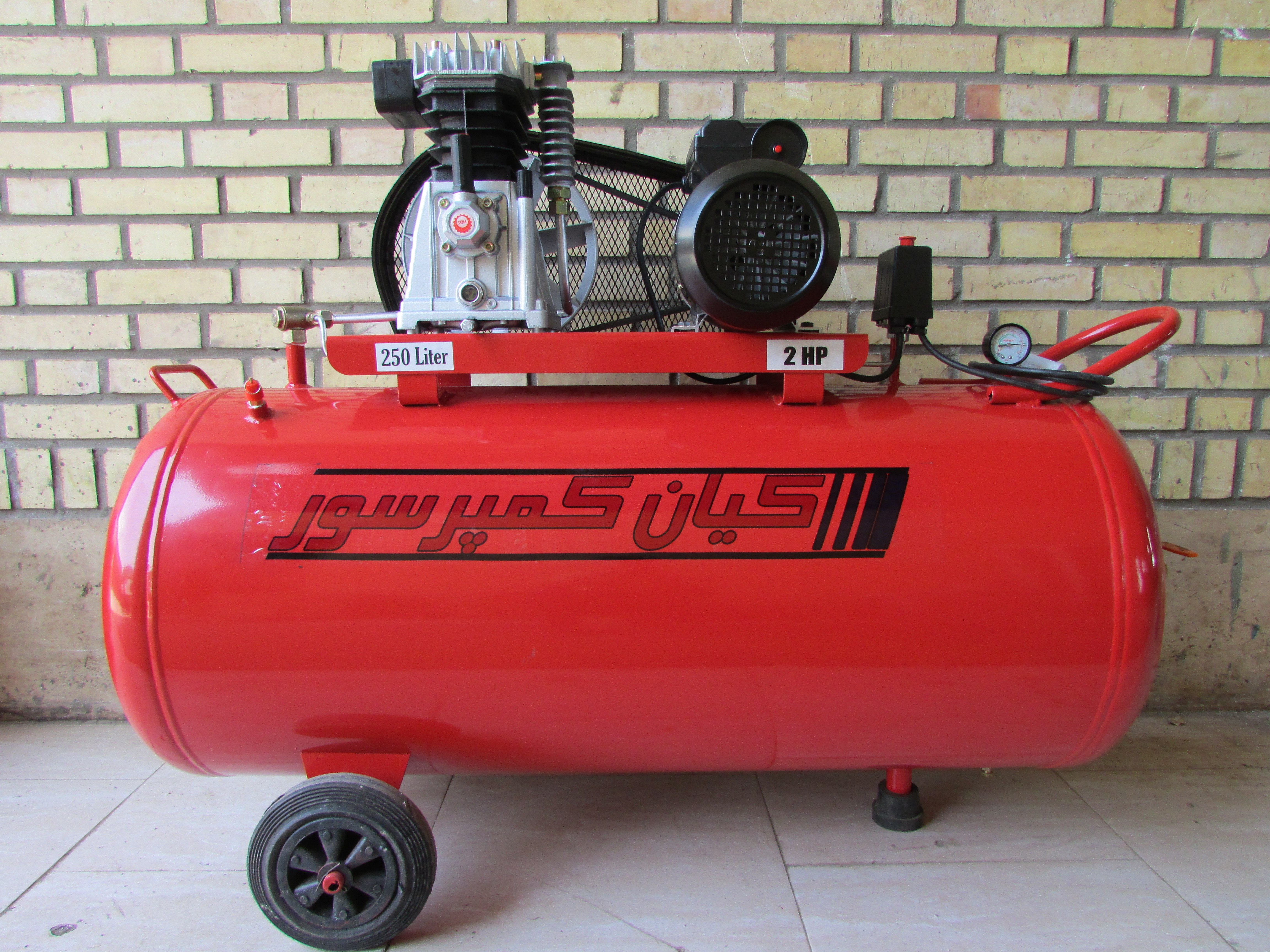 كمپرسور پيستوني چيست ؟